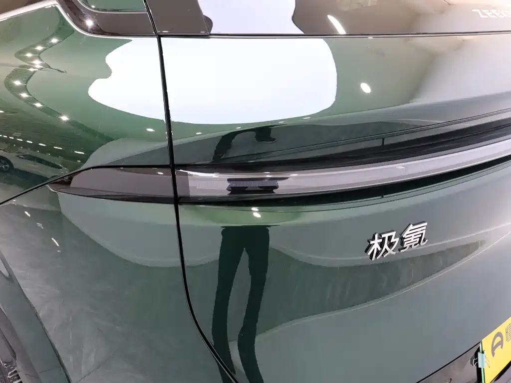 Zeekr Zeekr 7X 2025 Model 100kWh Long Range Rear-Wheel Drive Intelligent Driving Version 2024 - thumbnail 10