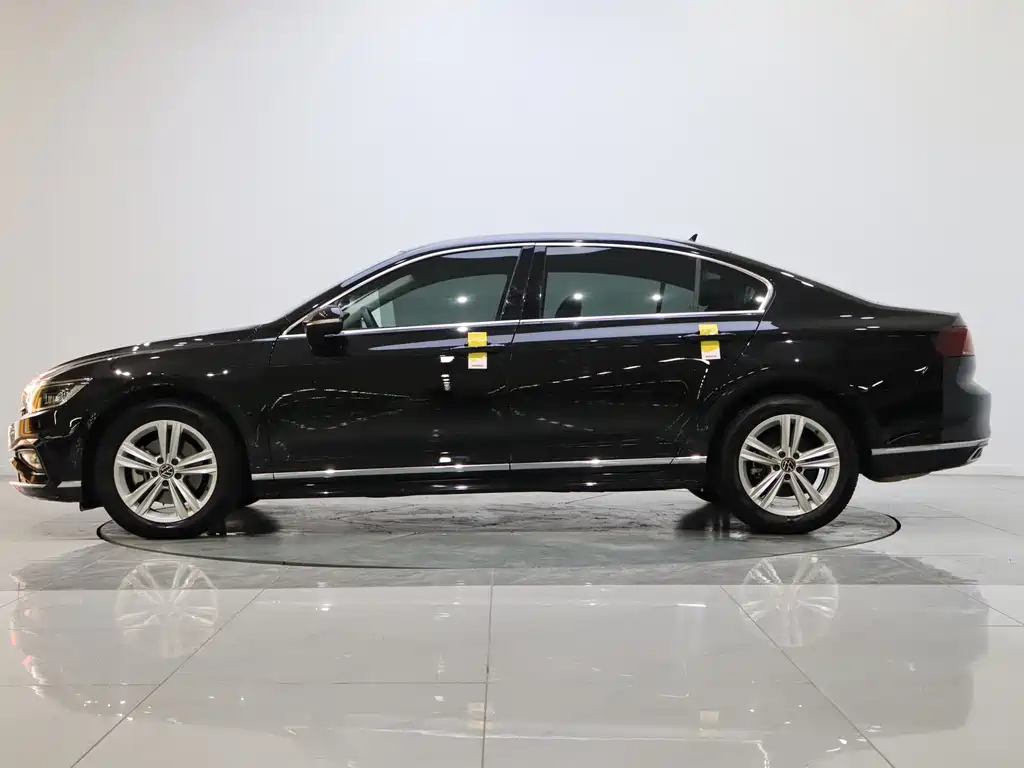 Volkswagen Magotan 2025 Model Comfort 280TSI DSG 2025 - thumbnail 6