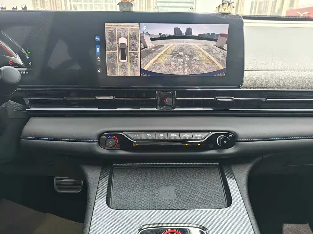 GAC Trumpchi Lingpai 2022 270T DCT J16 Galaxy Fighter Edition 2023 - thumbnail 14