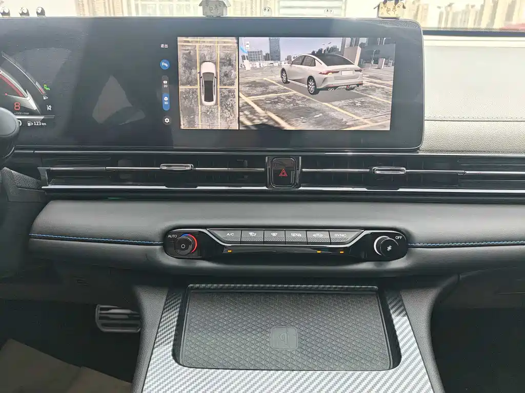 GAC Trumpchi Lingpai 2022 270T DCT J16 Galaxy Fighter Edition 2023 - thumbnail 15