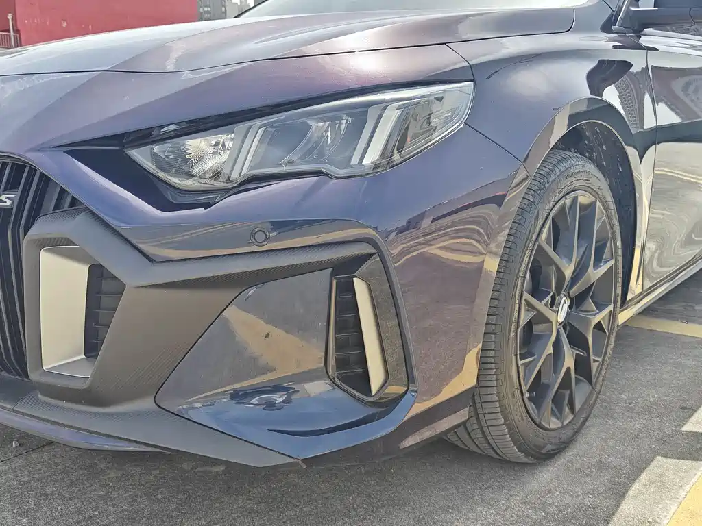 GAC Trumpchi Lingpai 2022 270T DCT J16 Galaxy Fighter Edition 2023 - thumbnail 22