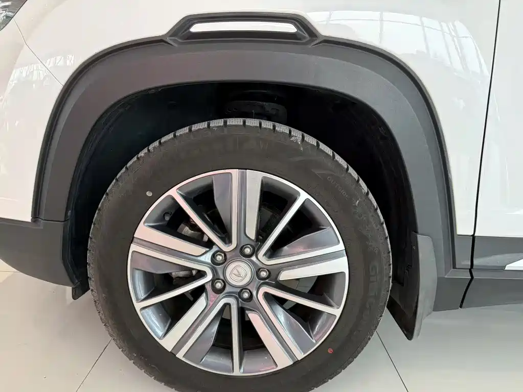 Changan Changan CS35 PLUS 2019 1.4T DCT Blue Whale Edition 2021 - thumbnail 3