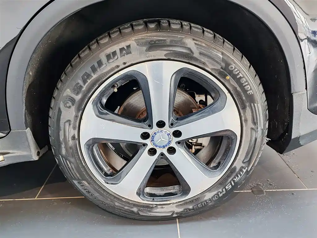 Mercedes-Benz Mercedes-Benz GLC 2018 GLC 260 4MATIC Luxury Model 2018 - thumbnail 15