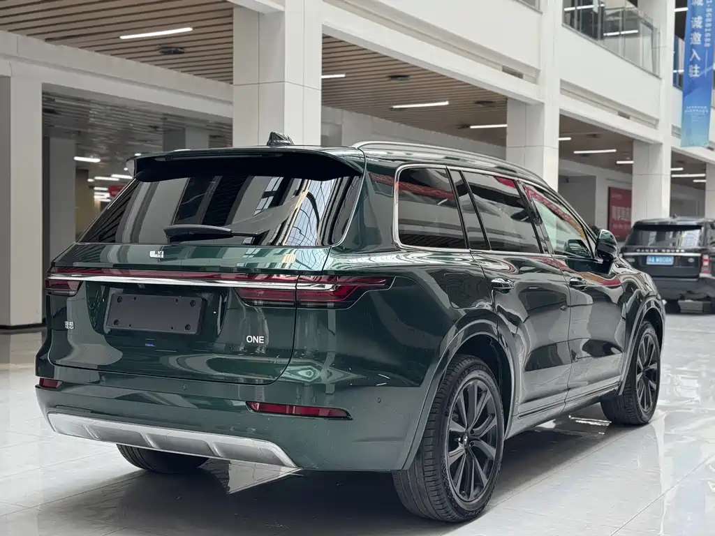 Li Auto Li ONE 2021 Extended-Range 6-Seat Version 2022 - thumbnail 4