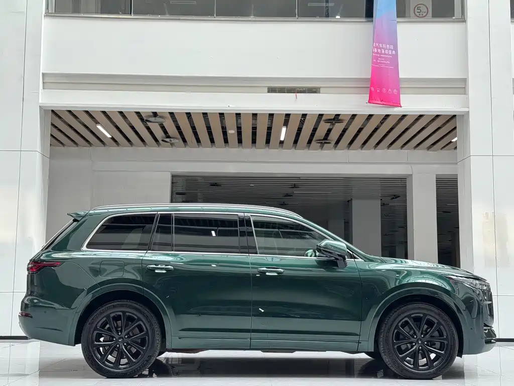 Li Auto Li ONE 2021 Extended-Range 6-Seat Version 2022 - thumbnail 7
