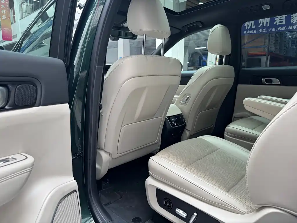 Li Auto Li ONE 2021 Extended-Range 6-Seat Version 2022 - thumbnail 16