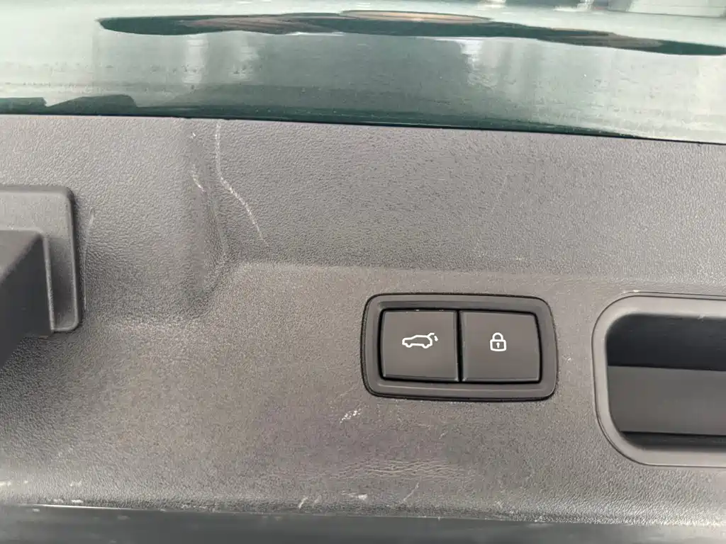 Li Auto Li ONE 2021 Extended-Range 6-Seat Version 2022 - thumbnail 26