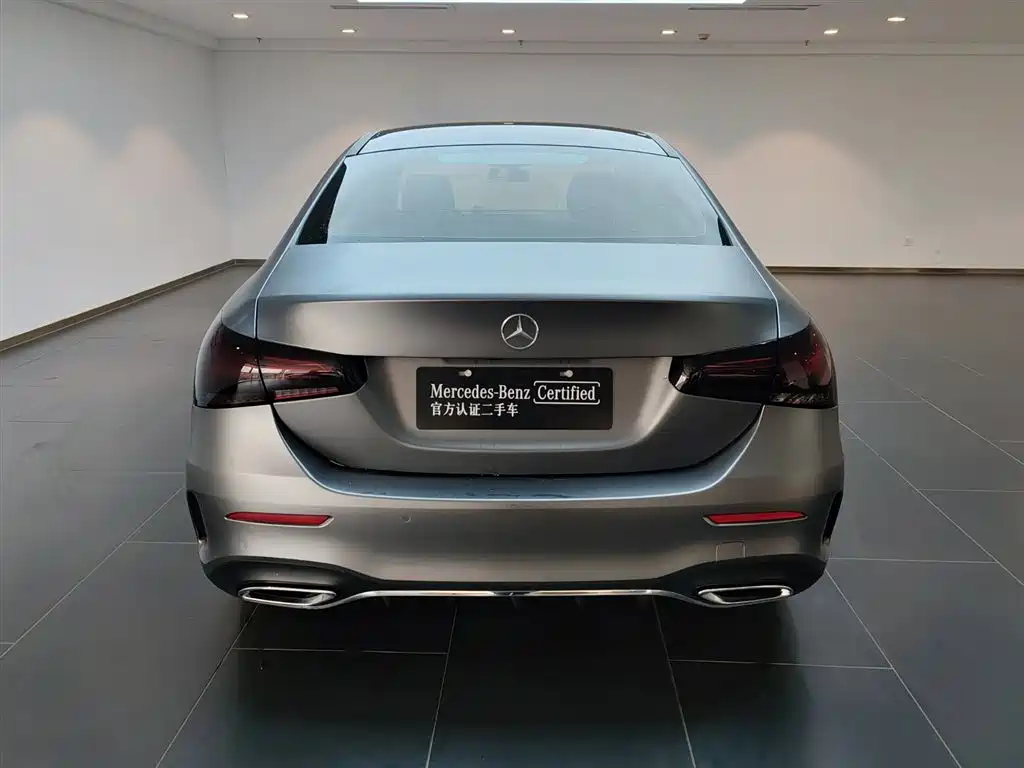 Mercedes-Benz Mercedes-Benz A-Class 2022 A 200 L Sport Sedan Dynamic Model 2022 - thumbnail 3