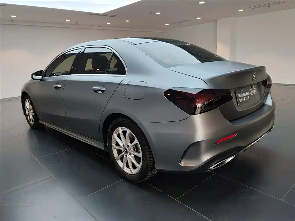 Mercedes-Benz Mercedes-Benz A-Class 2022 A 200 L Sport Sedan Dynamic Model 2022 - thumbnail 5
