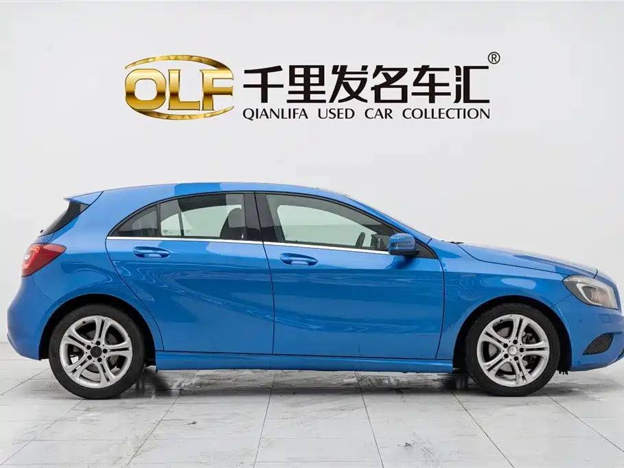 Mercedes-Benz Mercedes-Benz A-Class 2013 A 200 Urban 2014 - thumbnail 8