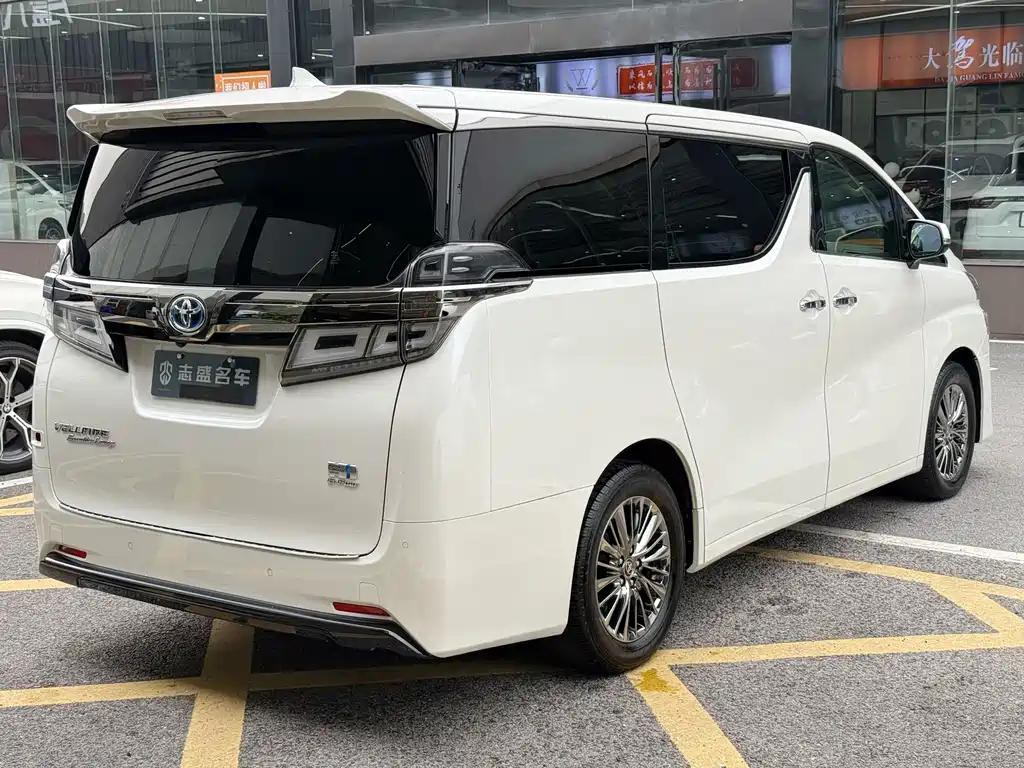 Toyota Alphard 2021 Crown Hybrid 2.5L HV Luxury Version 2021 - thumbnail 5