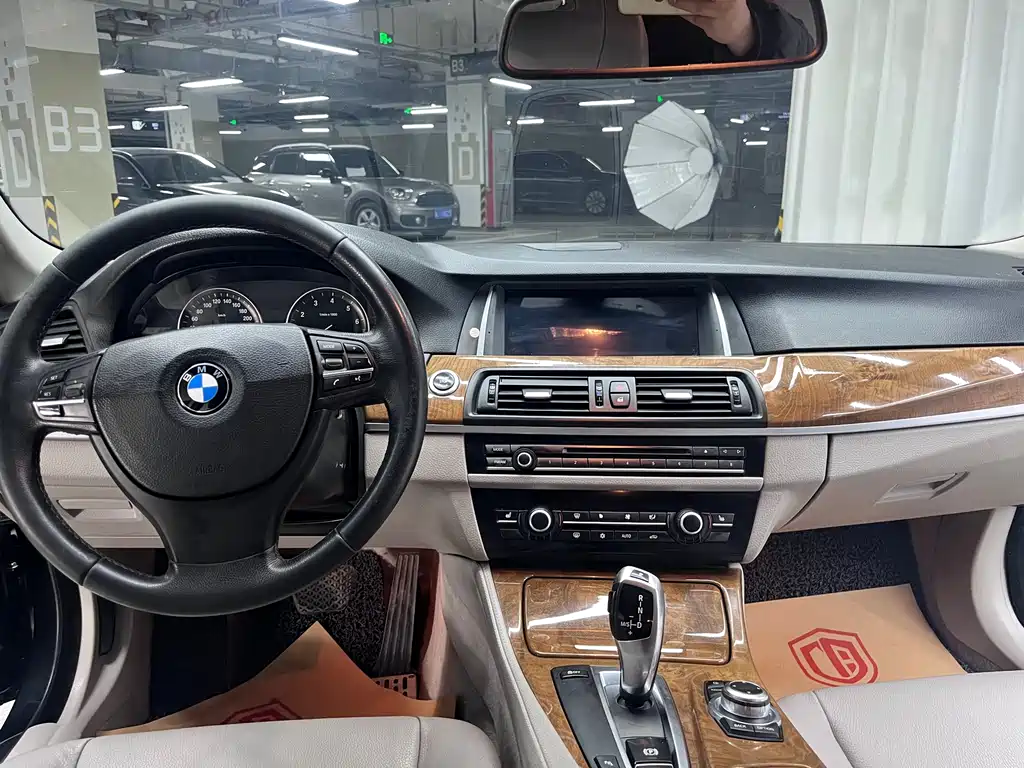 BMW BMW 5 Series 2011 528Li Leading Edition 2011 - thumbnail 5