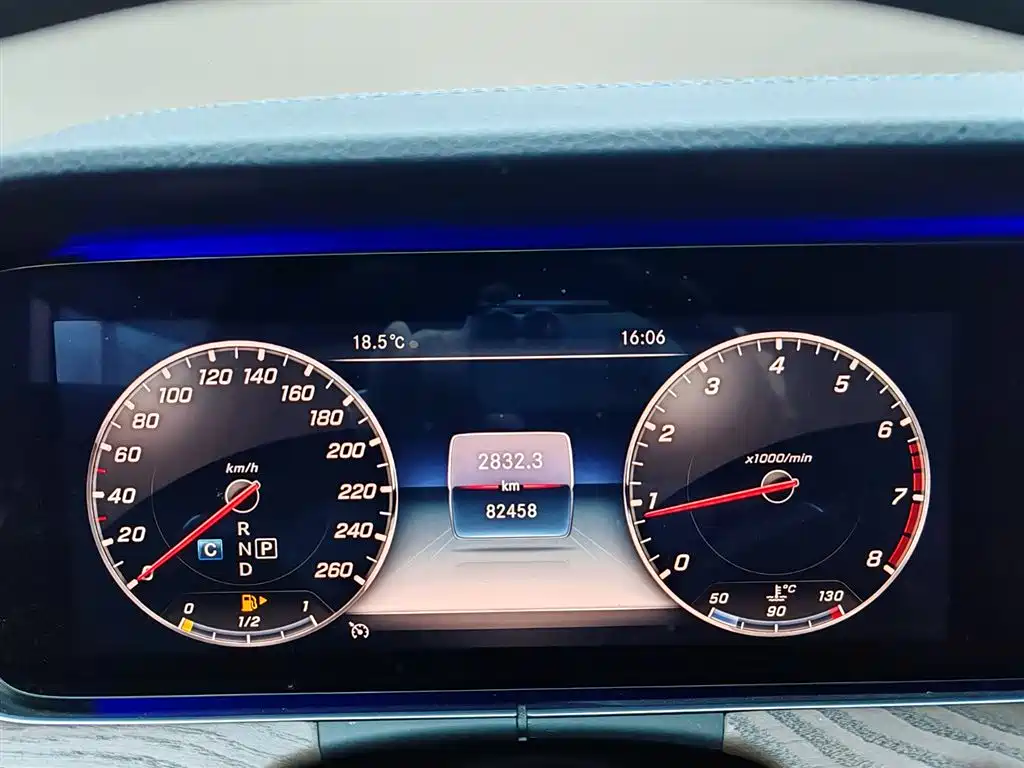 Mercedes-Benz Mercedes-Benz E-Class 2020 E 300 L Fashion Edition 2020 - thumbnail 9