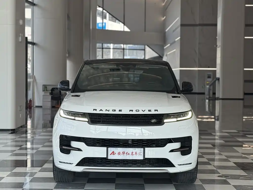Land Rover Range Rover Sport 2024 400PS Dynamic SE 2024 - thumbnail 2