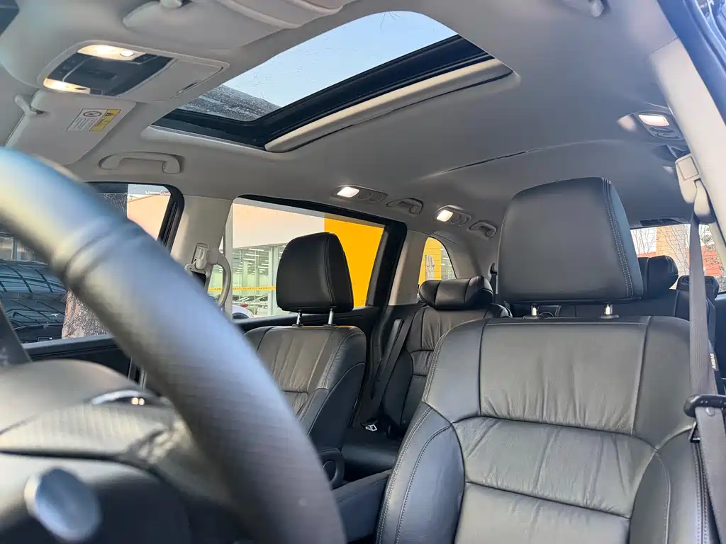 Honda Honda Odyssey 2019 2.0L锐·智享版  Wait, let me correct that - the "锐·智享版" part needs proper translation:  Honda Odyssey 2019 2.0L Sharp Intelligent Enjoyment Edition 2020 - thumbnail 12