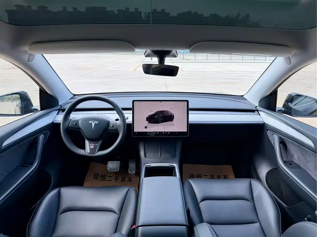 Tesla Model Y 2023 Rear-Wheel Drive 2024 - thumbnail 9
