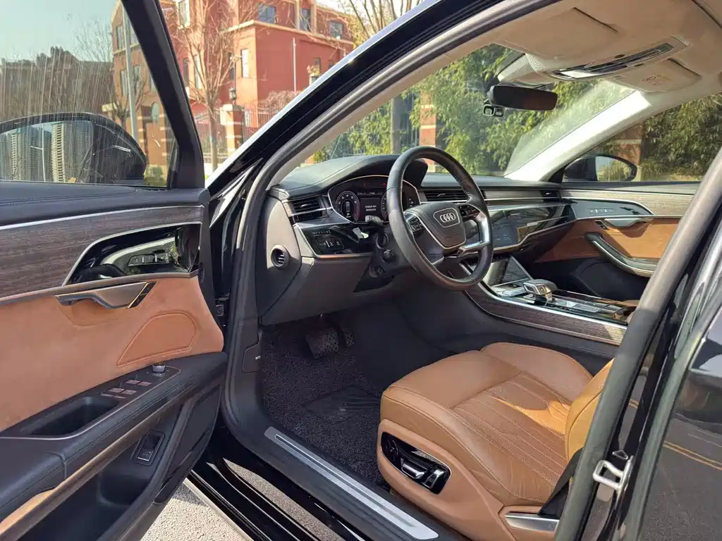 Audi Audi A8L 55 TFSI quattro Premium 2020 - thumbnail 4