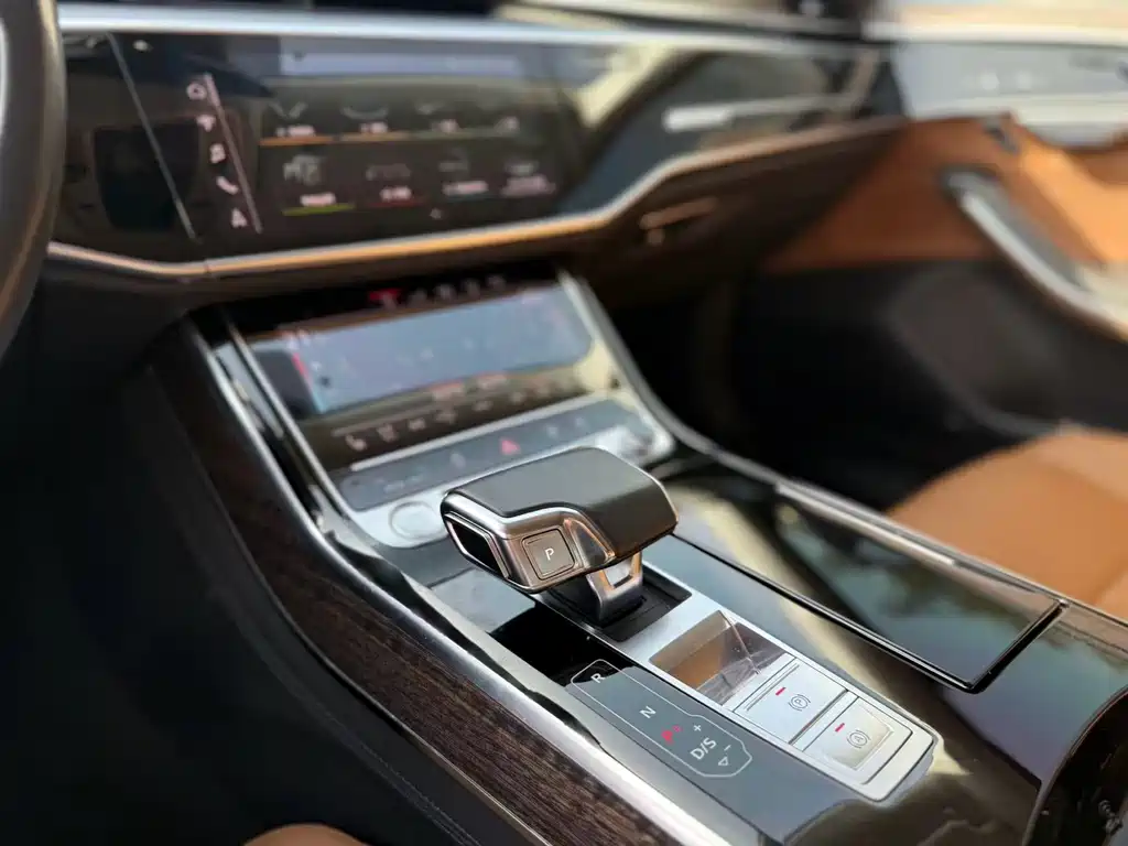 Audi Audi A8L 55 TFSI quattro Premium 2020 - thumbnail 9