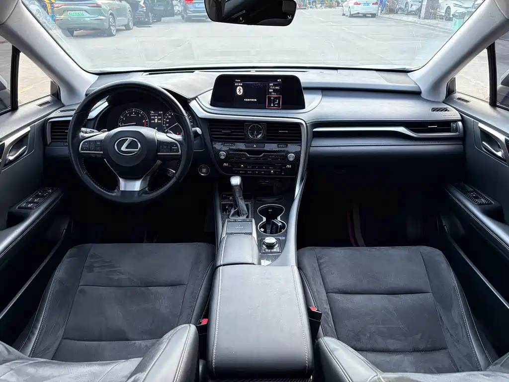 Lexus Lexus RX 300 F Sport (2020 Facelift) AWD Premium Edition 2022 - thumbnail 7
