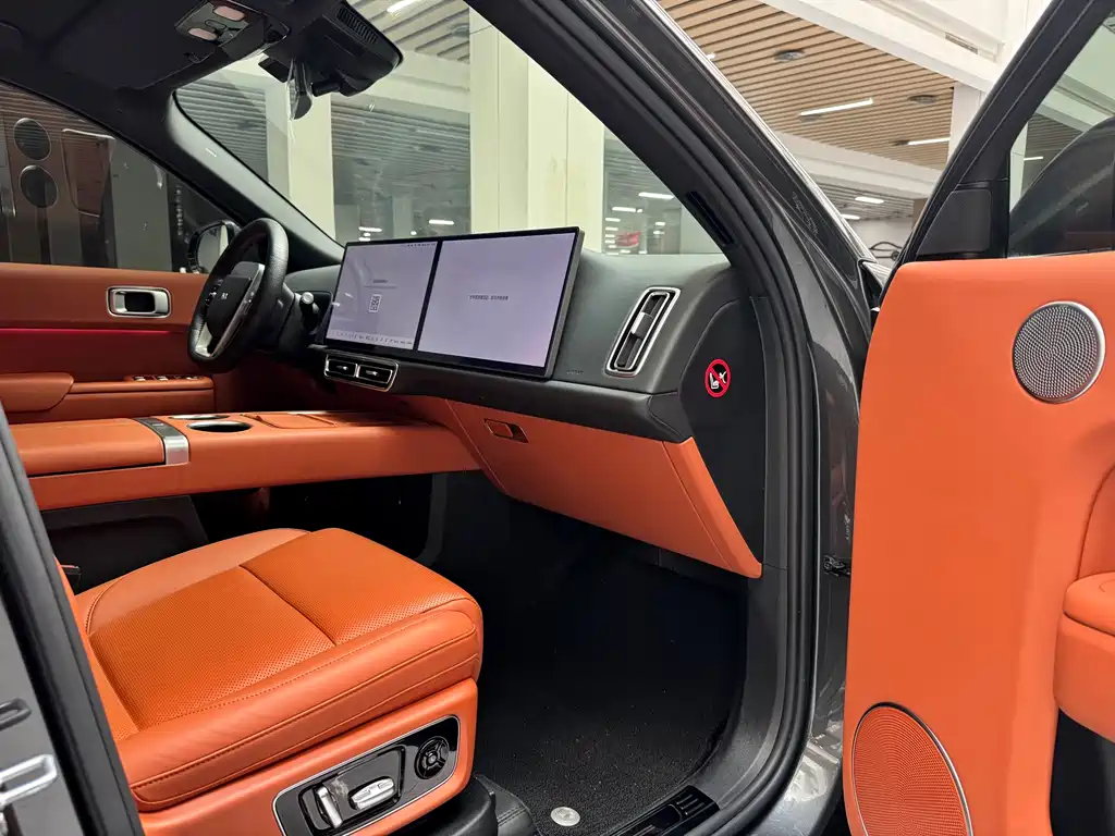 Li Auto Li L8 2023 Pro 2024 - thumbnail 17