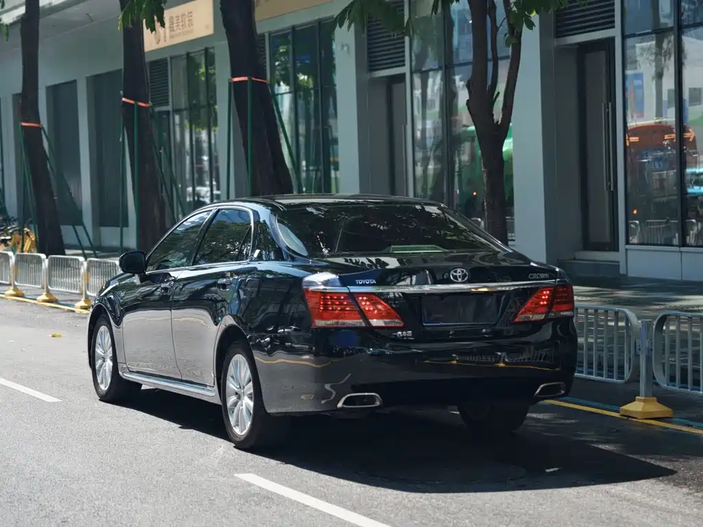 Toyota Toyota Crown 2012 2.5L Royal 2013 - thumbnail 4