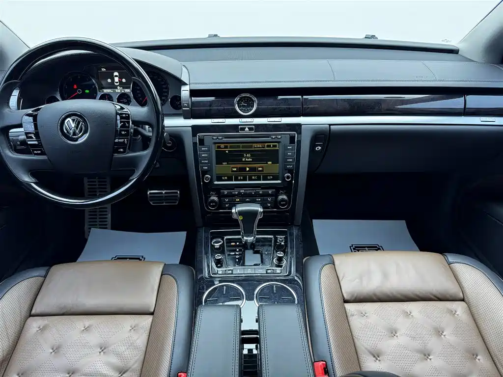 Volkswagen Phaeton 2015 3.6L Premium Edition 2017 - thumbnail 13