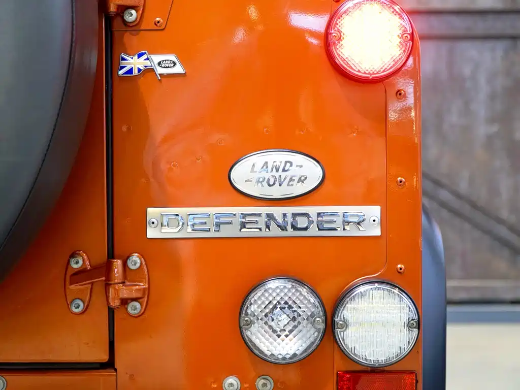 Land Rover Land Rover Defender 2010 Ice & Fire Limited Edition 2010 - thumbnail 7