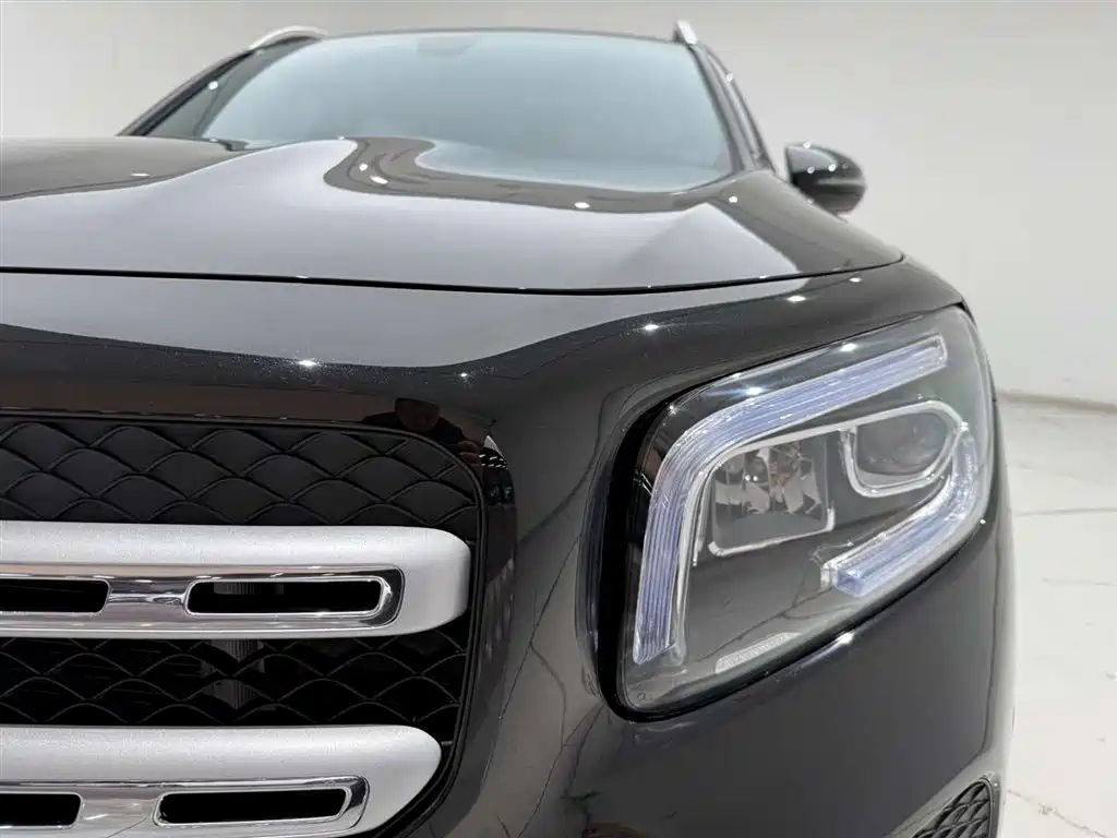 Mercedes-Benz Mercedes-Benz GLB 2023 GLB 220 Style 2023 - thumbnail 2