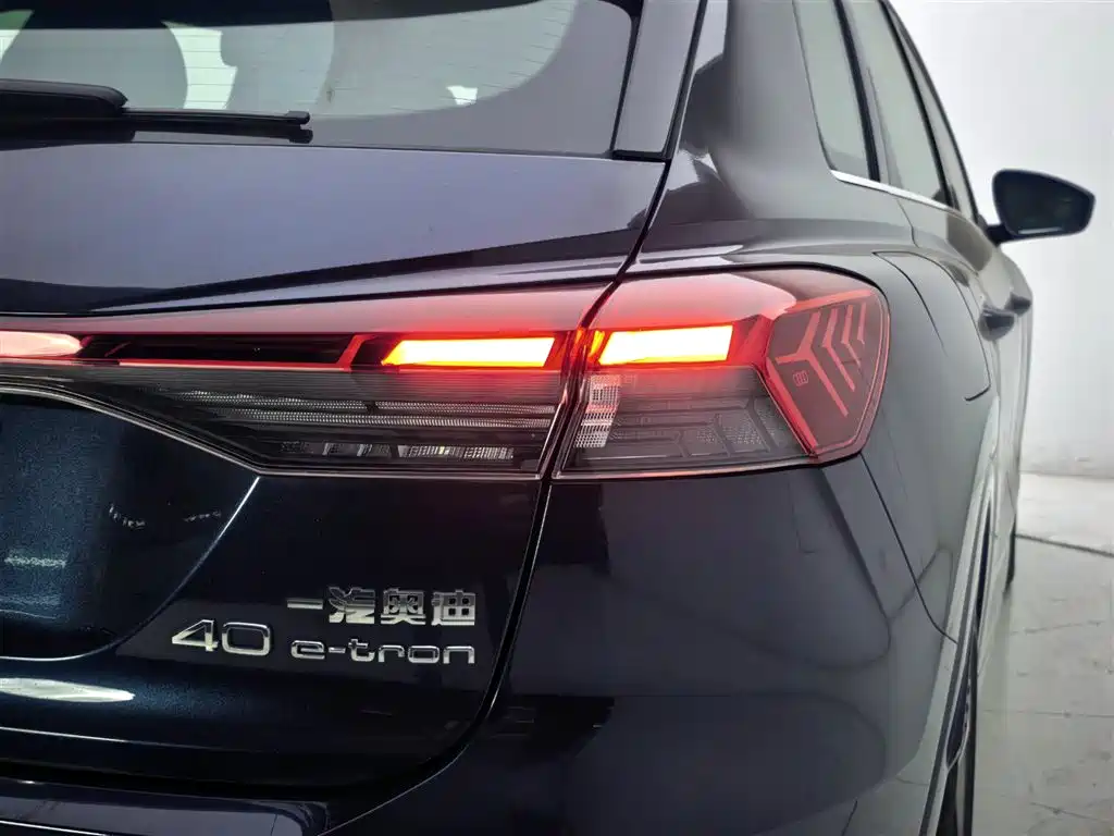 Audi Audi Q4 e-tron 2024 40 e-tron Premium Edition 2024 - thumbnail 14