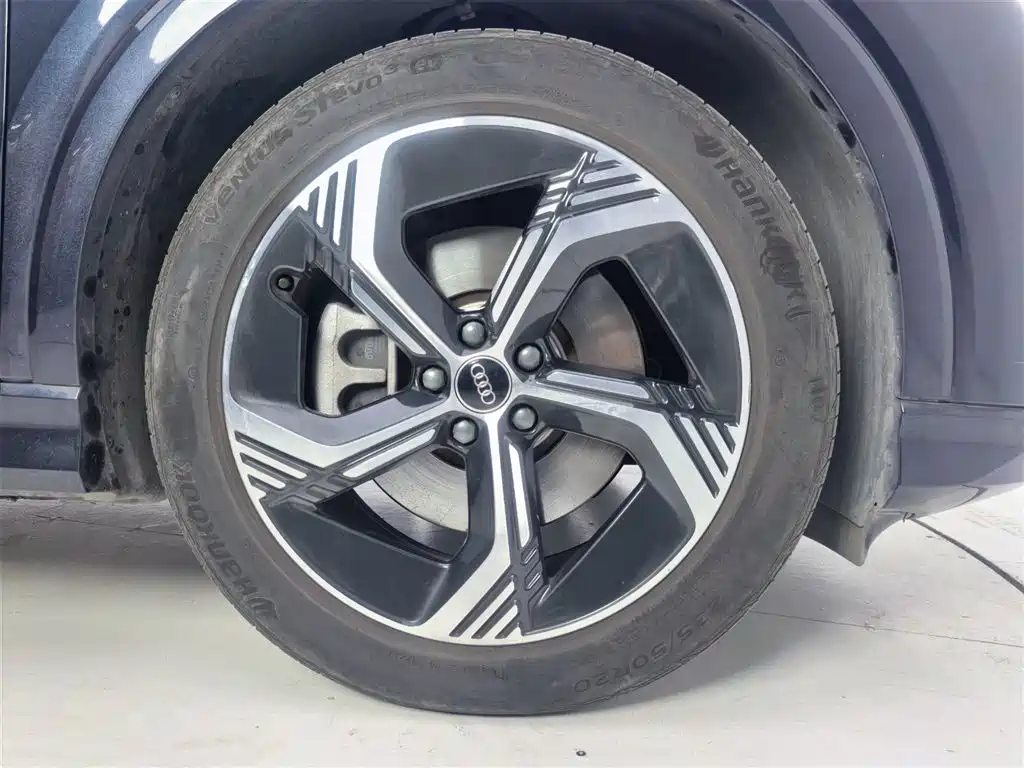 Audi Audi Q4 e-tron 2024 40 e-tron Premium Edition 2024 - thumbnail 22