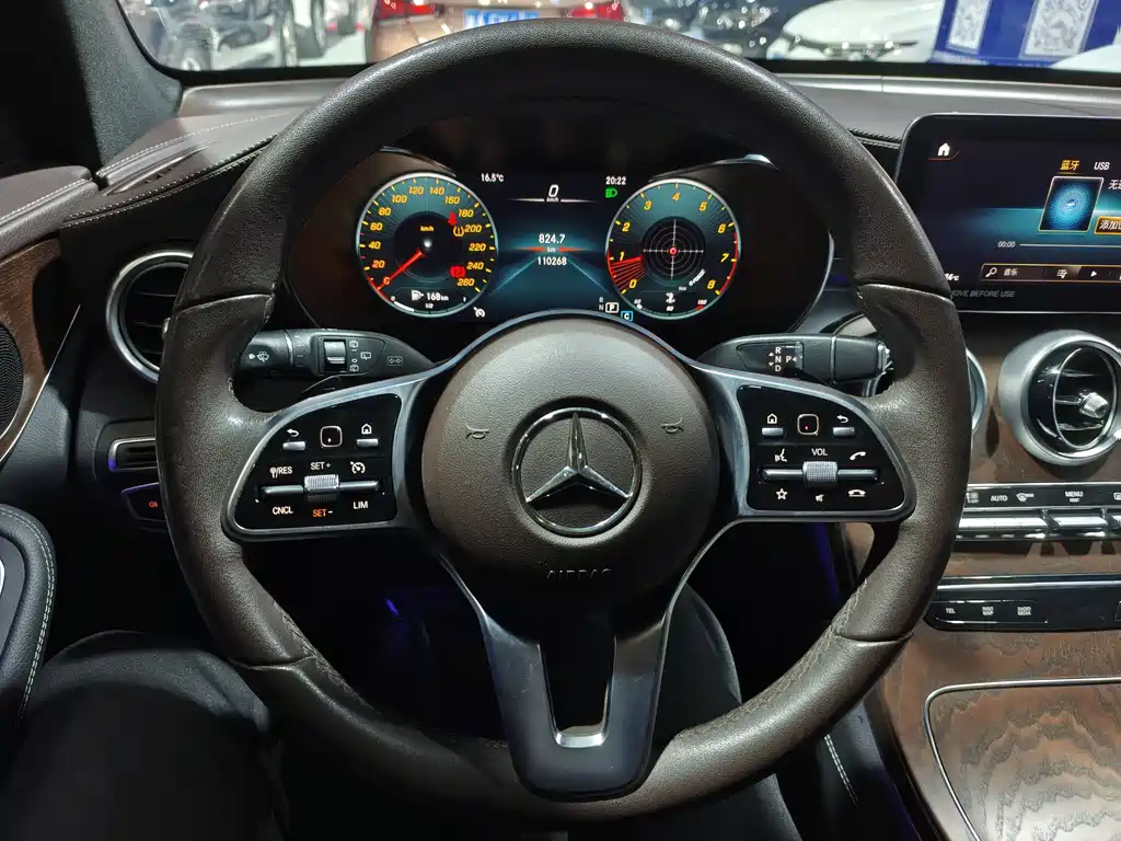 Mercedes-Benz Mercedes-Benz GLC 2022 GLC 260 L 4MATIC Luxury 2021 - thumbnail 10