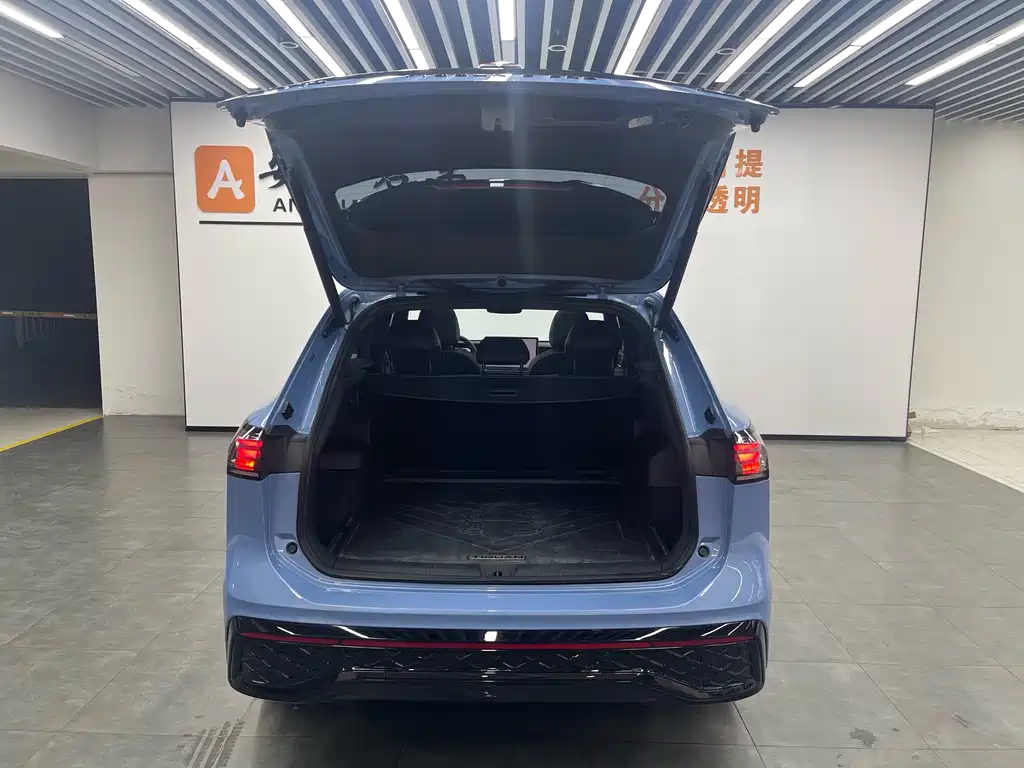 Volkswagen Tiguan L 2024 PRO 380TSI 4Motion R-Line Intelligent Premium Edition 2024 - thumbnail 5