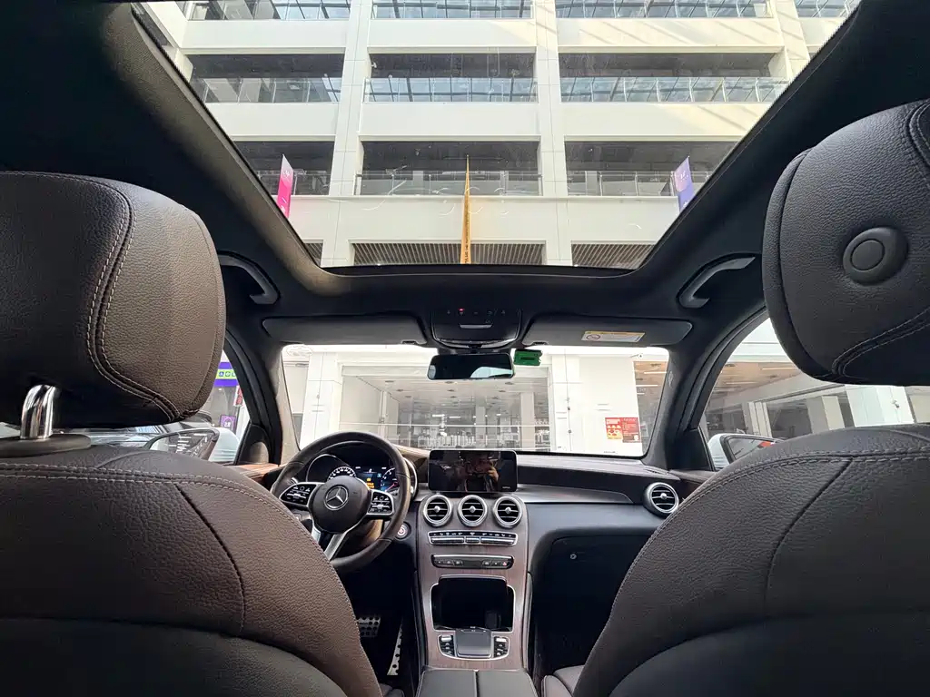 Mercedes-Benz Mercedes-Benz GLC 2021 GLC 300 L 4MATIC Dynamic Model 2021 - thumbnail 13