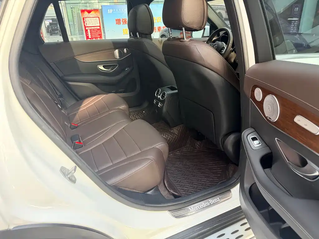 Mercedes-Benz Mercedes-Benz GLC 2021 GLC 300 L 4MATIC Dynamic Model 2021 - thumbnail 20