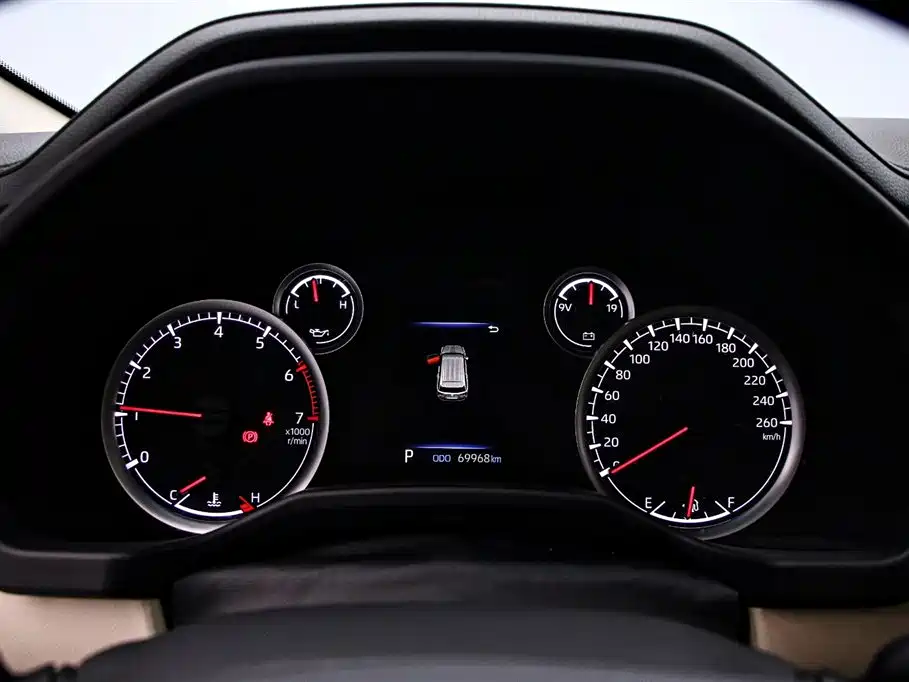 Toyota Land Cruiser (Imported) 2022 Model 4.0L Middle East Version 2024 - thumbnail 6