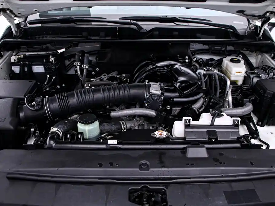 Toyota Land Cruiser (Imported) 2022 Model 4.0L Middle East Version 2024 - thumbnail 17
