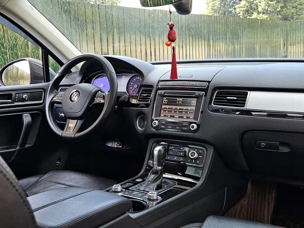 Volkswagen Volkswagen Touareg 2017 3.0TSI Outdoor Edition 2017 - thumbnail 8