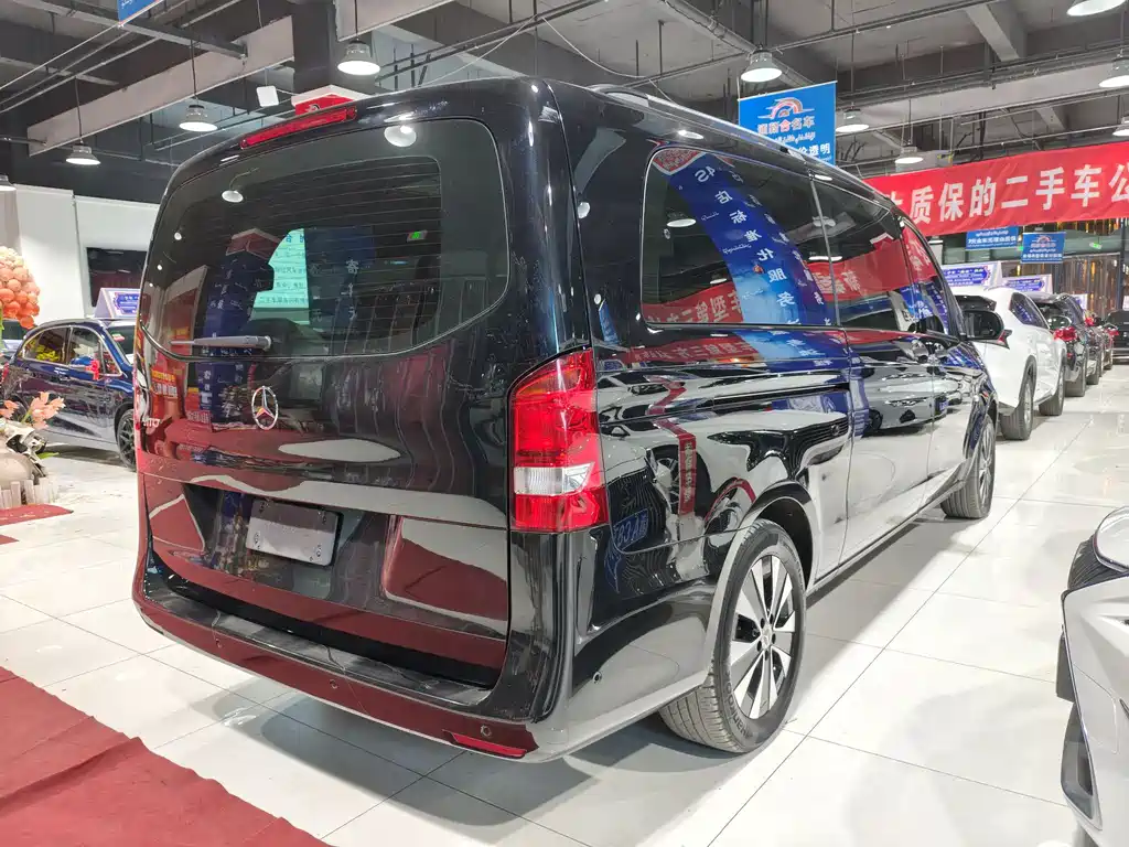 Mercedes-Benz Vito 2021 2.0T Business Edition 7-seater 2022 - thumbnail 9