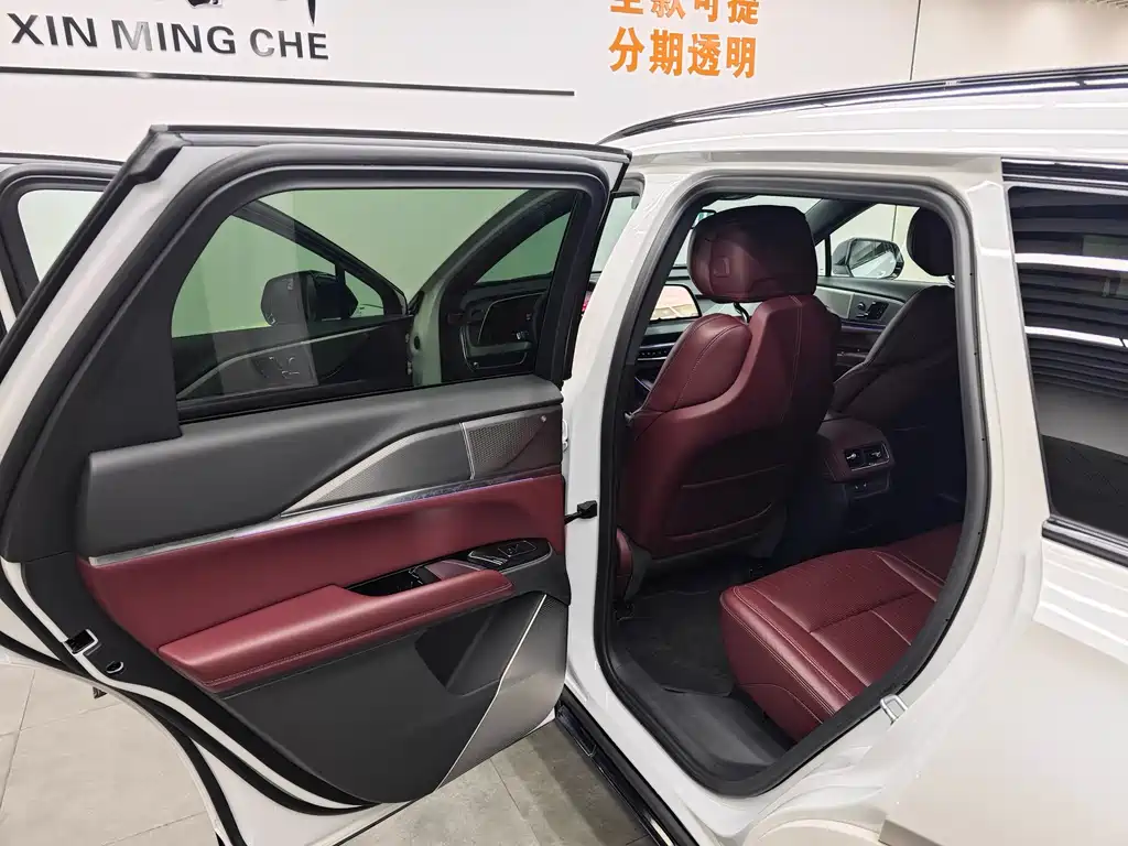 Cadillac Cadillac XT5 2025 2.0T Platinum Edition 2024 - thumbnail 11