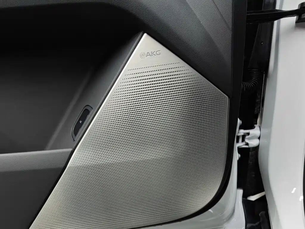 Cadillac Cadillac XT5 2025 2.0T Platinum Edition 2024 - thumbnail 19