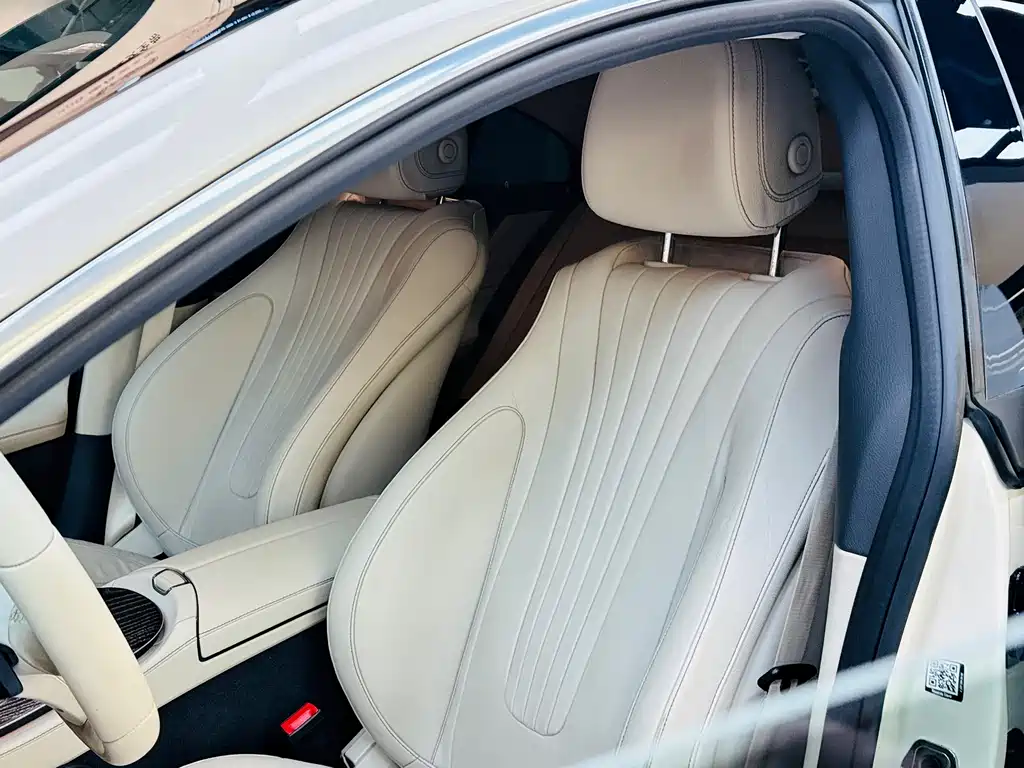 Mercedes-Benz Mercedes-Benz CLS 2018 CLS 300 Luxury 2019 - thumbnail 12