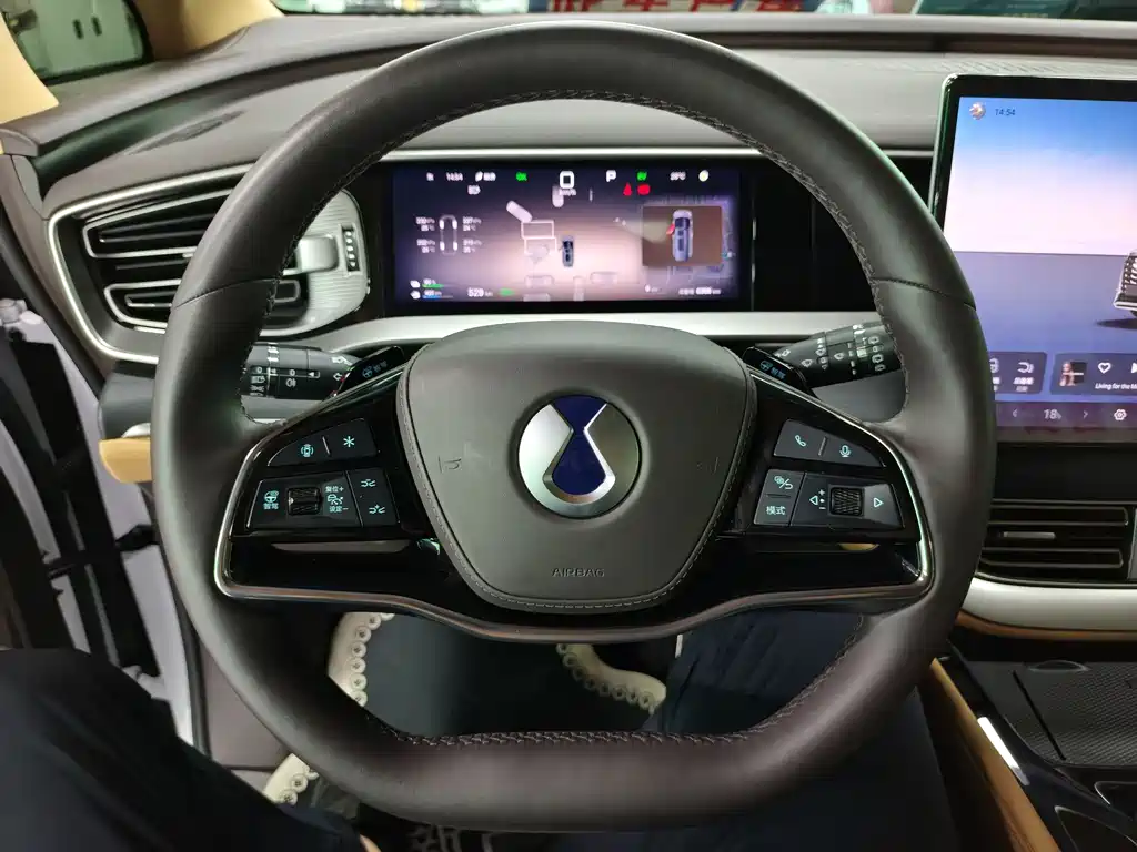 Denza DENZA D9 2025 DM-i Intelligent Driving Edition 1020 AWD Flagship Model 2025 - thumbnail 10