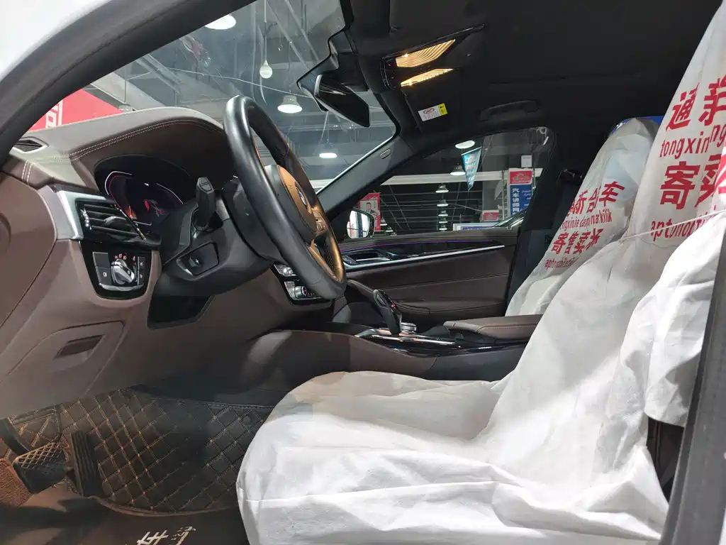 BMW BMW 5 Series 2022 Model Update 2 525Li M Sport Package 2023 - thumbnail 4