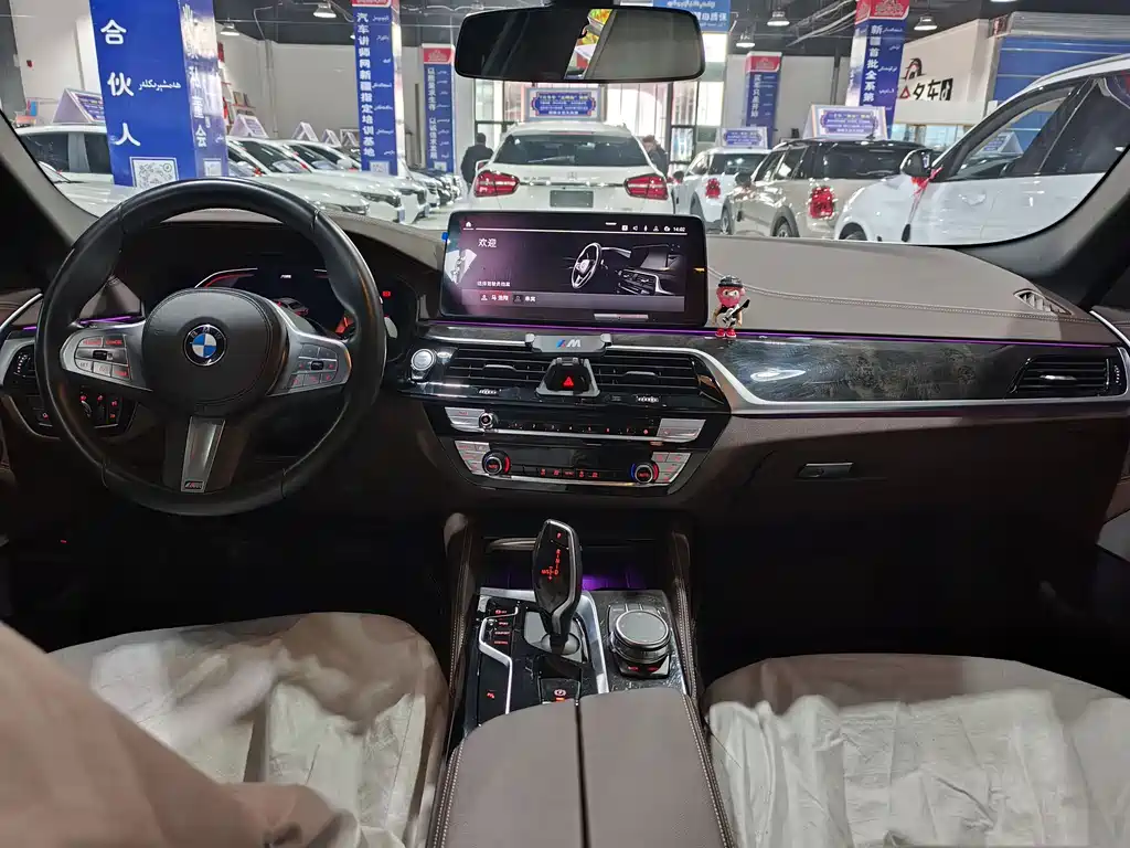 BMW BMW 5 Series 2022 Model Update 2 525Li M Sport Package 2023 - thumbnail 5