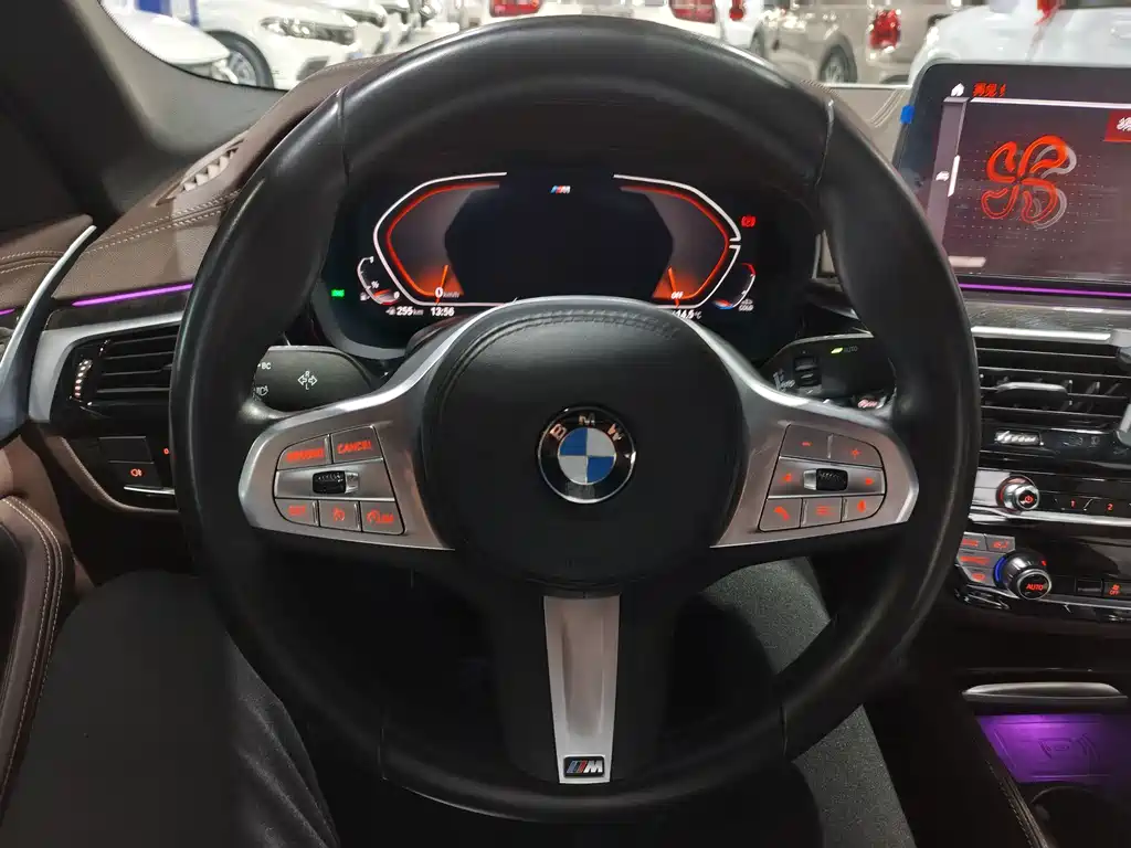 BMW BMW 5 Series 2022 Model Update 2 525Li M Sport Package 2023 - thumbnail 10