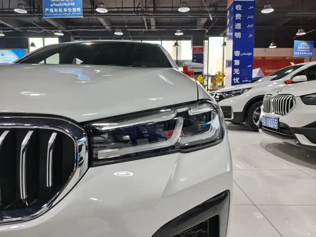 BMW BMW 5 Series 2022 Model Update 2 525Li M Sport Package 2023 - thumbnail 16