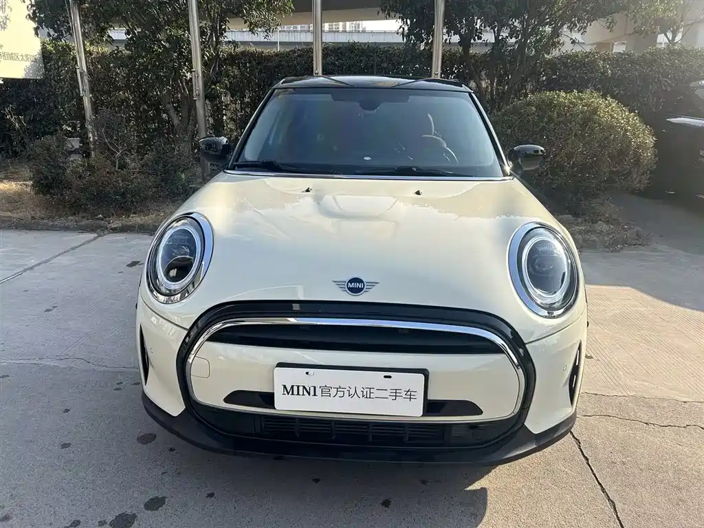 MINI MINI 2022 1.5T COOPER Artist Five-Door 2021 - thumbnail 2