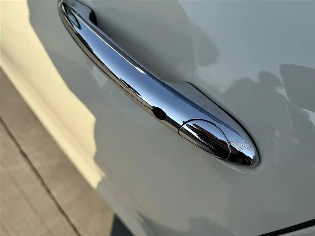 MINI MINI 2022 1.5T COOPER Artist Five-Door 2021 - thumbnail 6