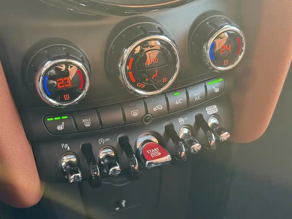 MINI MINI 2022 1.5T COOPER Artist Five-Door 2021 - thumbnail 8