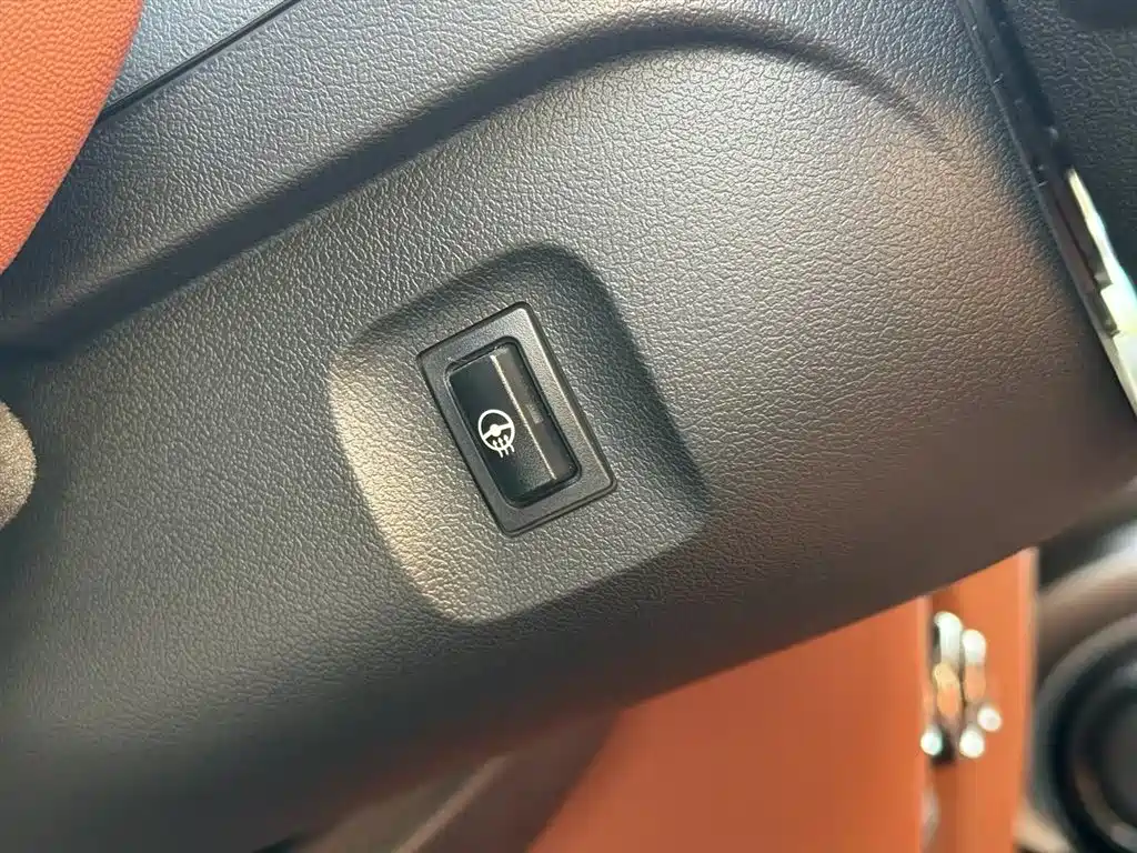 MINI MINI 2022 1.5T COOPER Artist Five-Door 2021 - thumbnail 10